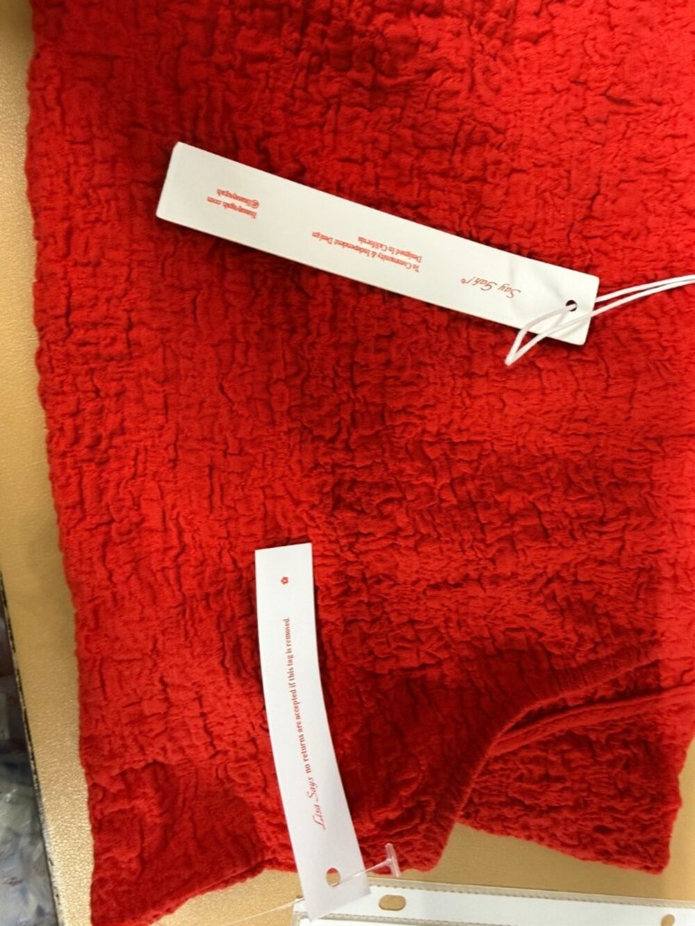 Erin Tank Lisa Says Gah - red pepper - crinkle fabric XL - Picture 6 of 7